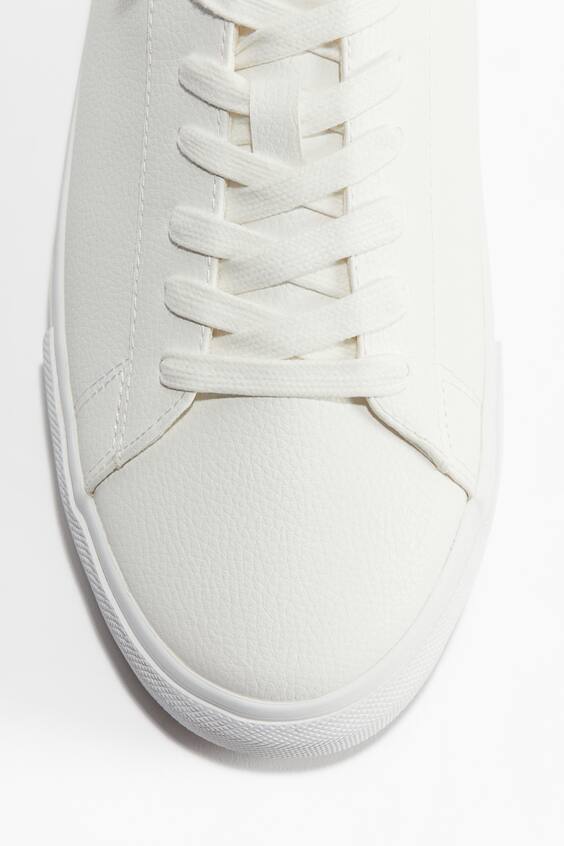 White Retro-inspired Sneakers
