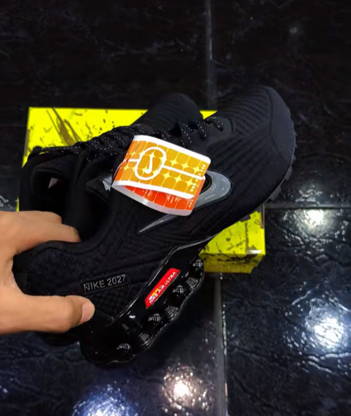 NK Black Panther Bubble for Men – Sneakers