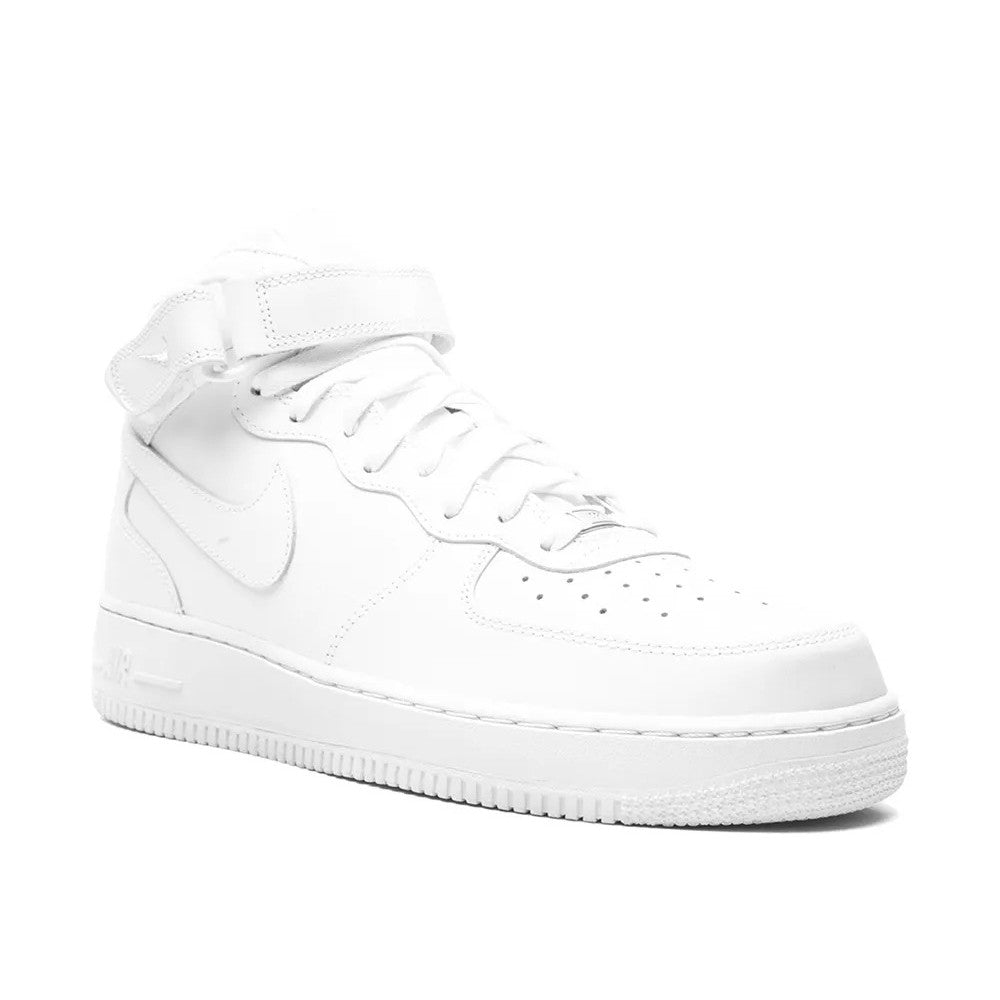 NK White Force 1 Mid 07 Triple Sneakers